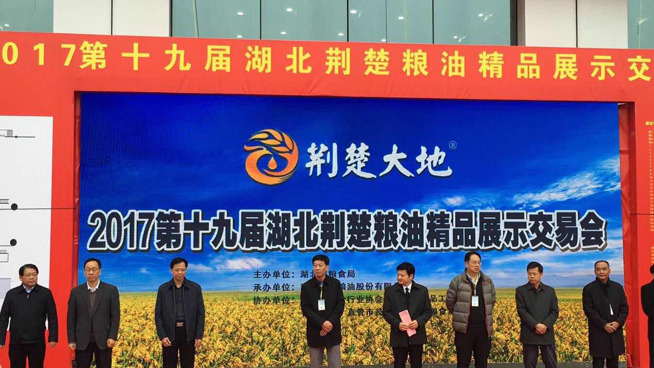 1512433819100931.jpg 1661968982.jpg